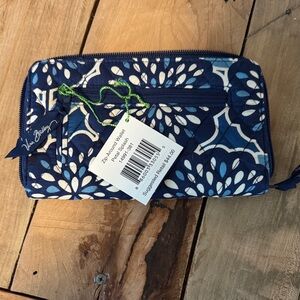 Vera Bradley Navy and White Floral Wallet
